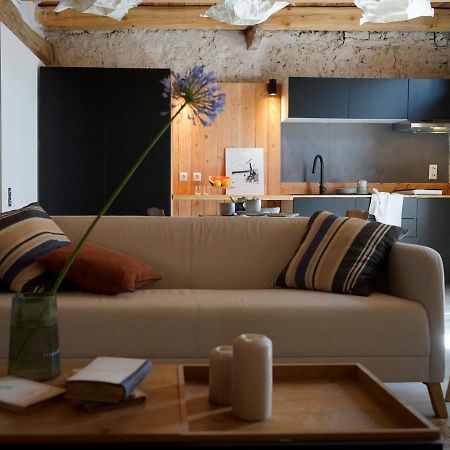 Can Tat, Loft In A Old Coach House Sant Jordi Desvalls Exterior foto